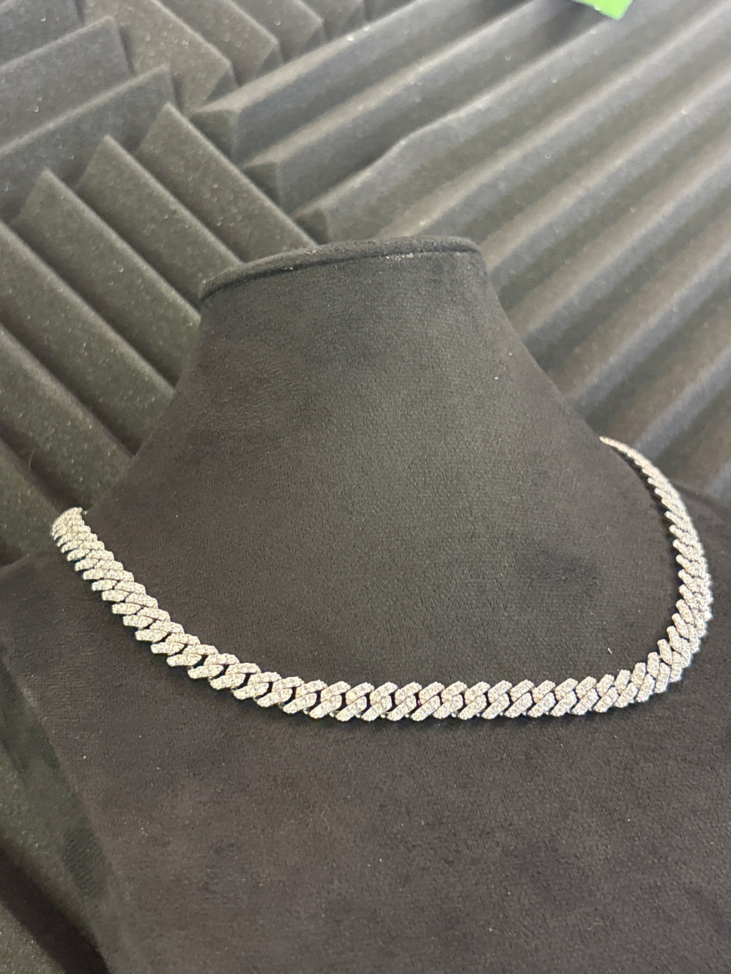 8mm Moissanite Cuban Link Chain